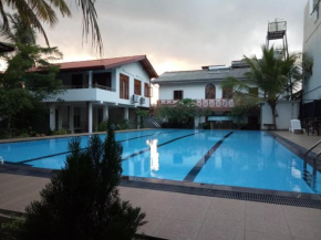 DeBee home stay